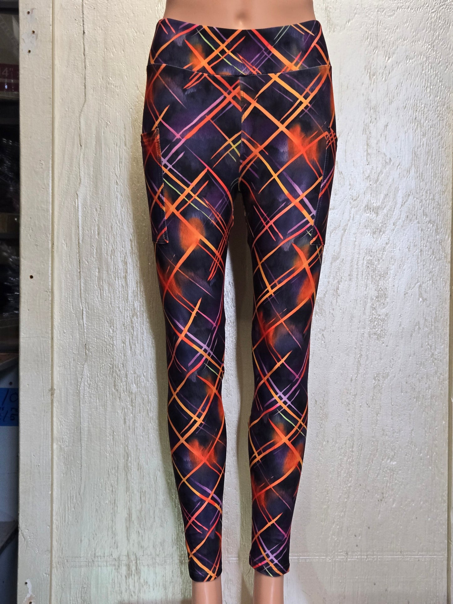Halloween plaid 3 leggings with pockets