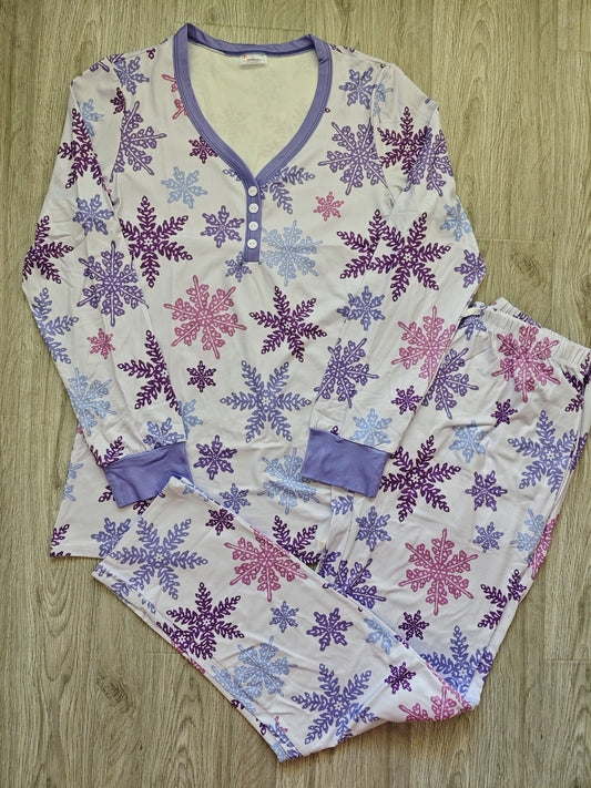 Snowflake Holiday PJ Closes 7/25 eta 6 weeks